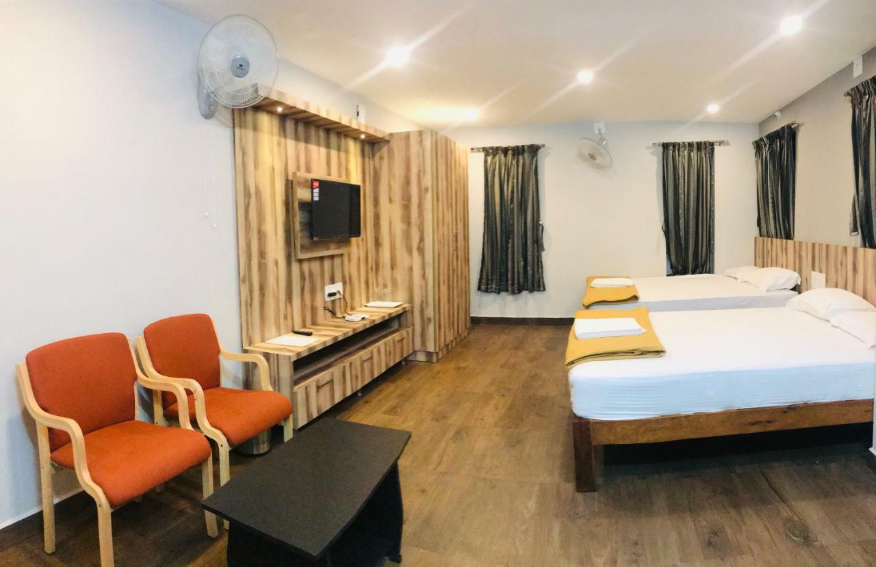 Отель Sharada Residency Somvarpet Экстерьер фото